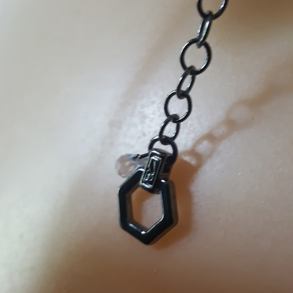 NWT Simply Vera Wang Beautiful Jewelry Necklace-OS - Picture 3 of 7